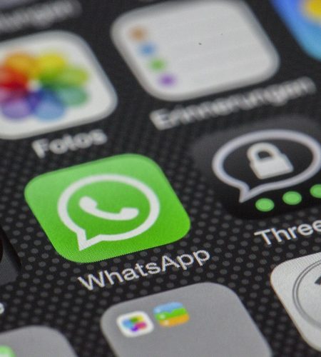How to Use WhatsApp’s Chat Lock Feature for Enhanced Privacy